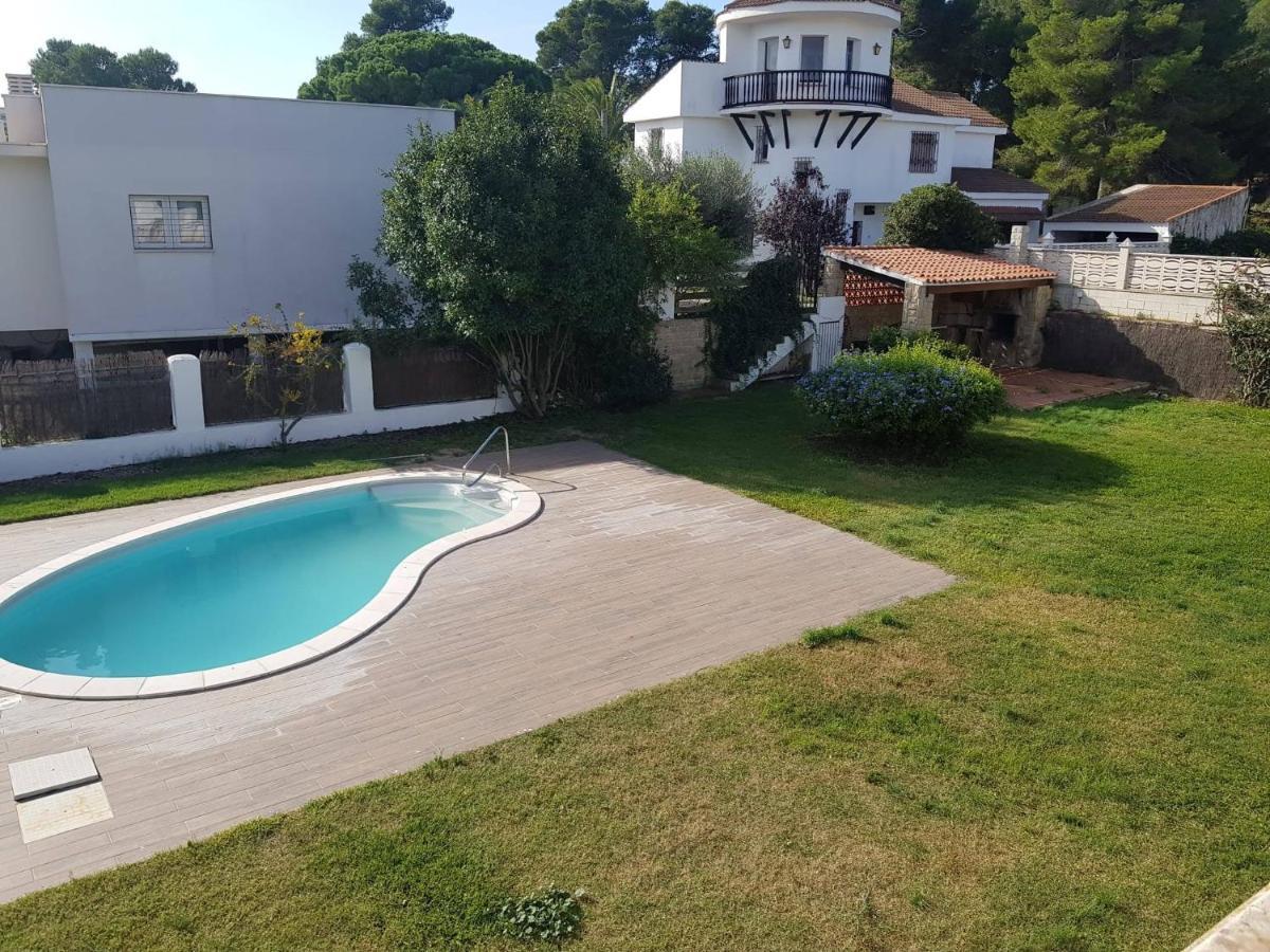Villa Privada La Pedrereta Salou Exteriör bild