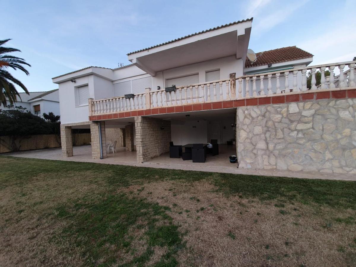Villa Privada La Pedrereta Salou Exteriör bild